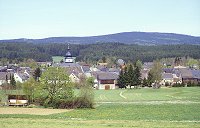 Kornberg im Hintergrund von Marktleuthen