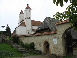 Perschen - Peter-und-Paul-Kirche und Bauernmuseum