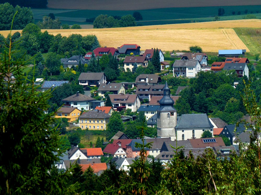 Stammbach in Oberfranken vom Weißensteinturm gesehen