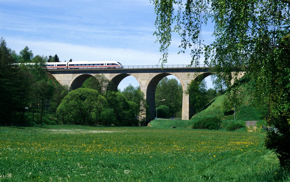 Eisenbahnbrücke über das Egertal in Marktleuthen