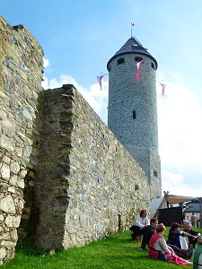 Burgmauer Lichtenberg in Oberfranken