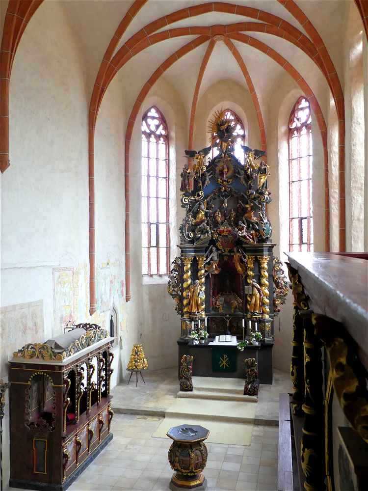 Der Altar der Dorfkirche Pilgramsreuth