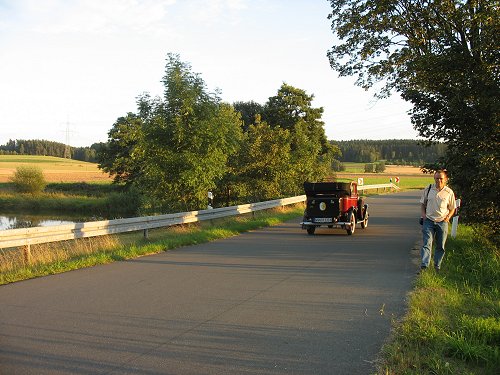 Oldtimer auf dem Weg in die City von Rugersgrün