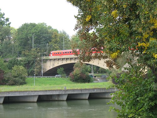 über den Neckar