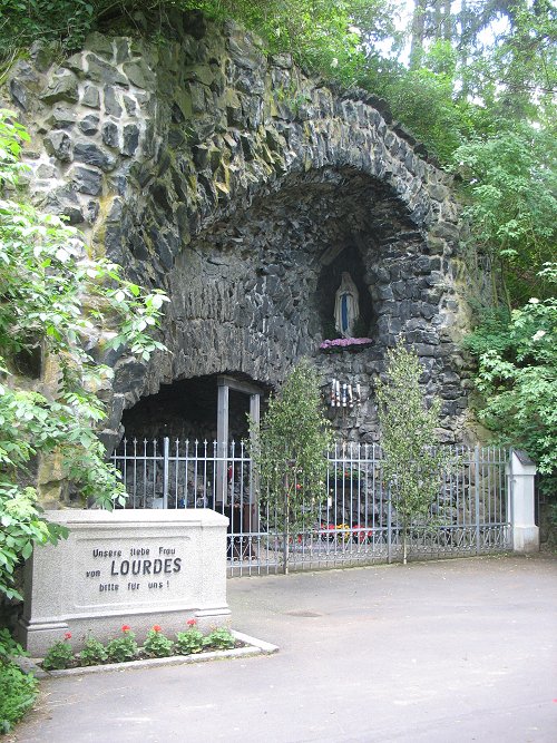Mariengrotte von Lourdes