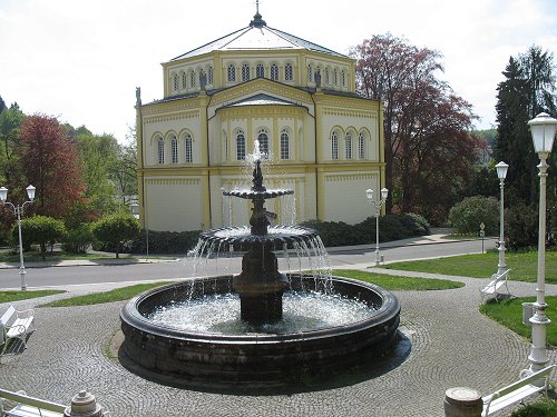 Brunnen in Marienbad/Marianske Lazně