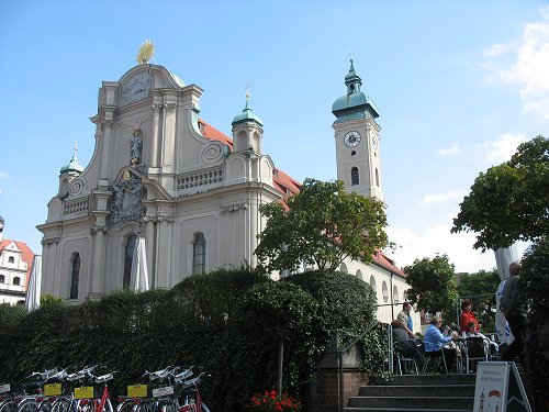 Heilig-Geist-Kirche