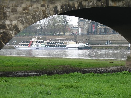 Elbe bei Dresden