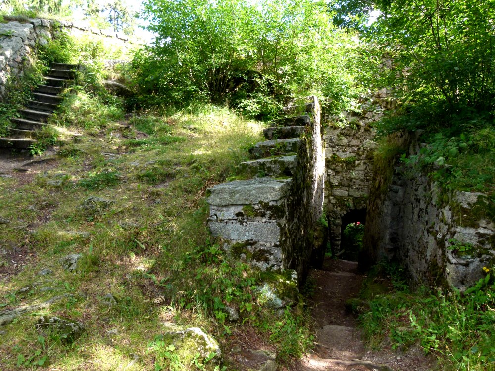 Aufgang in die Hauptburg