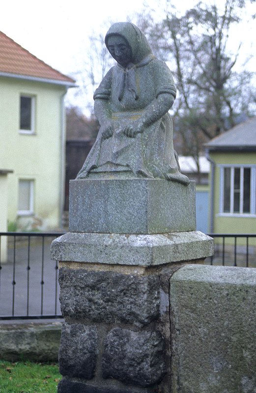 Wunsiedel - Denkmal einer Waschfrau