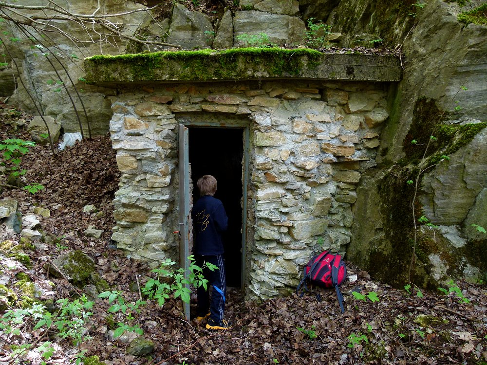 Karsthöhle bei Wunsiedel im Fichtelgebirge